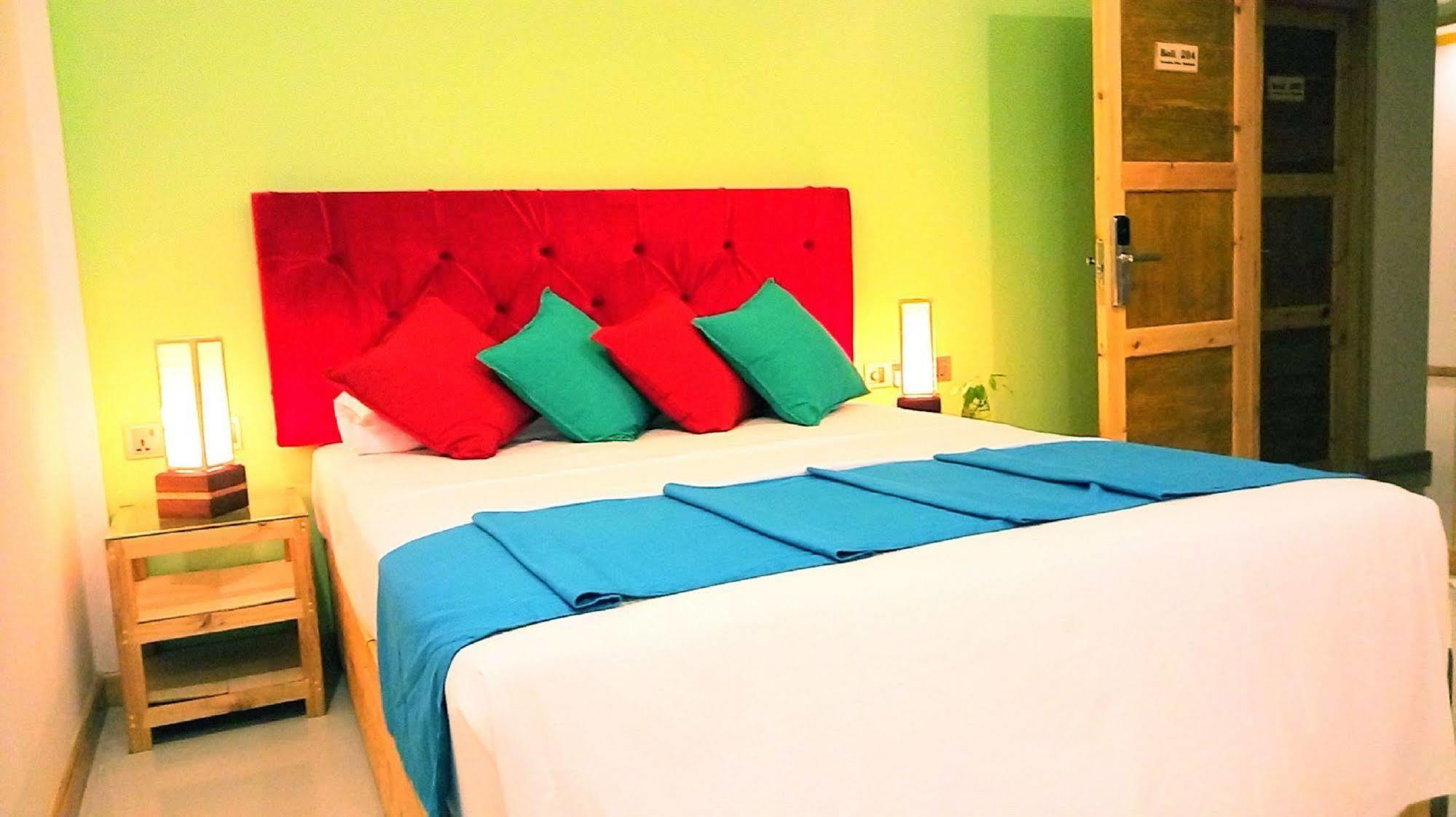 Select Village Maafushi Zewnętrze zdjęcie