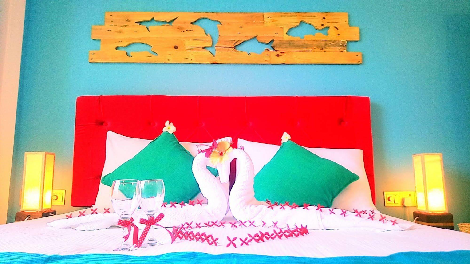 Select Village Maafushi Zewnętrze zdjęcie