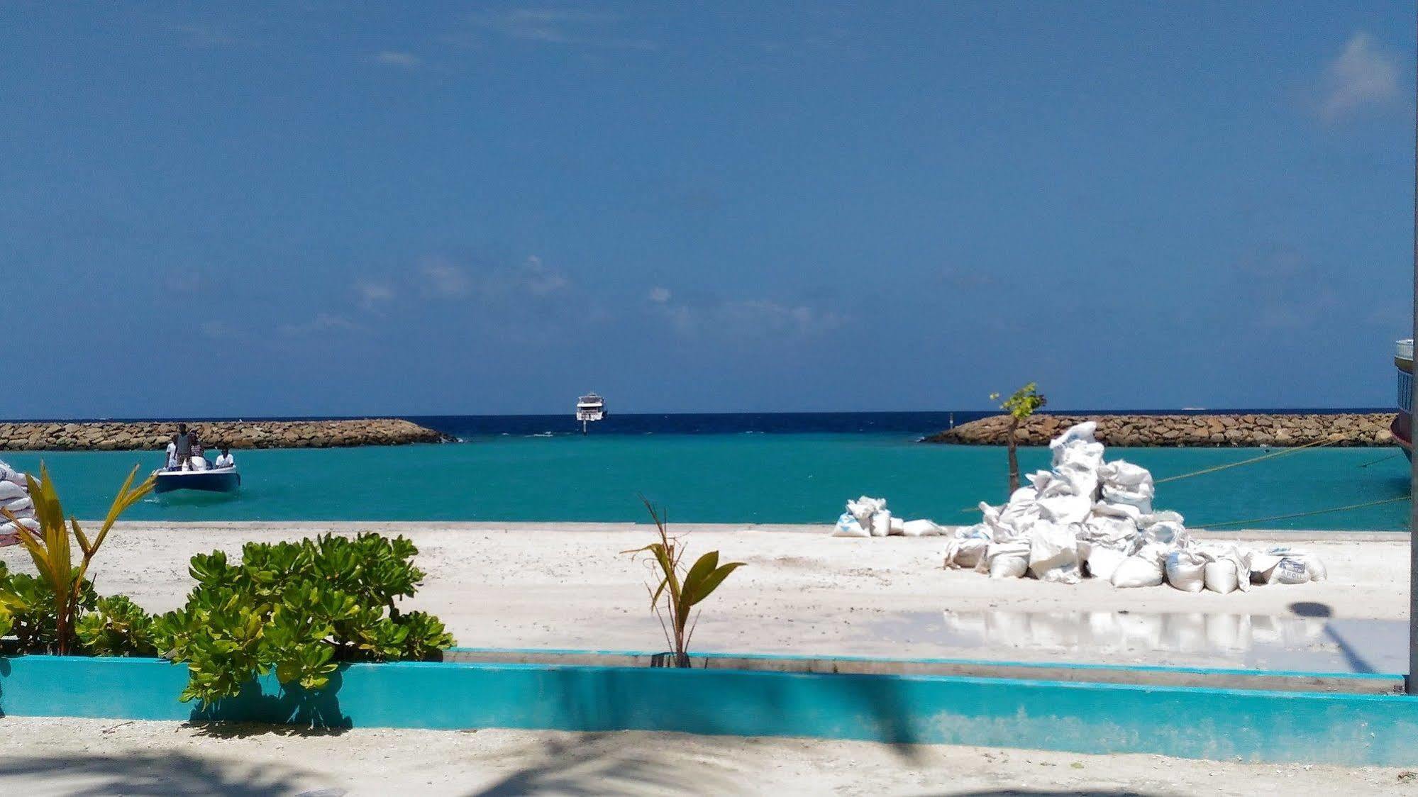 Select Village Maafushi Zewnętrze zdjęcie