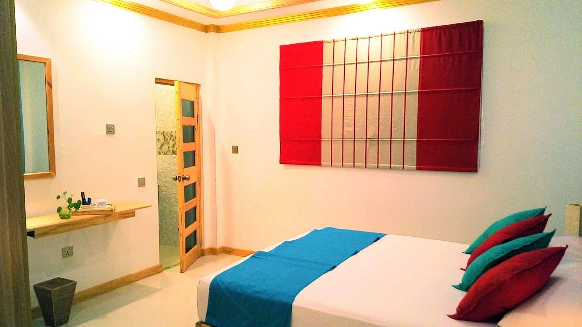 Select Village Maafushi Zewnętrze zdjęcie